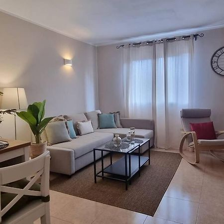 Appartamento Bouganville Con Terrazza E Piscina คอร์ราเลโฮ ภายนอก รูปภาพ